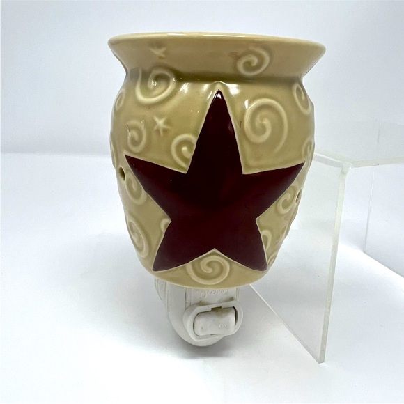 Scentsy Other - Scentsy Rustic Star Plug In Mini Warmer Texas Star Tested